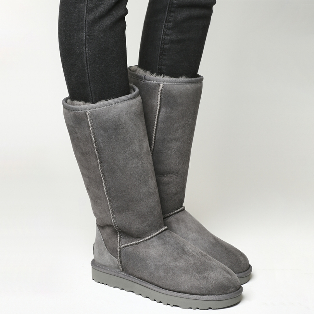 UGG Australia Women's Classic Tall Sheepskin Boots